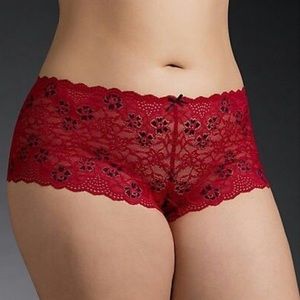 NWT Torrid Plus Red w/Black Lace Cheeky Panty